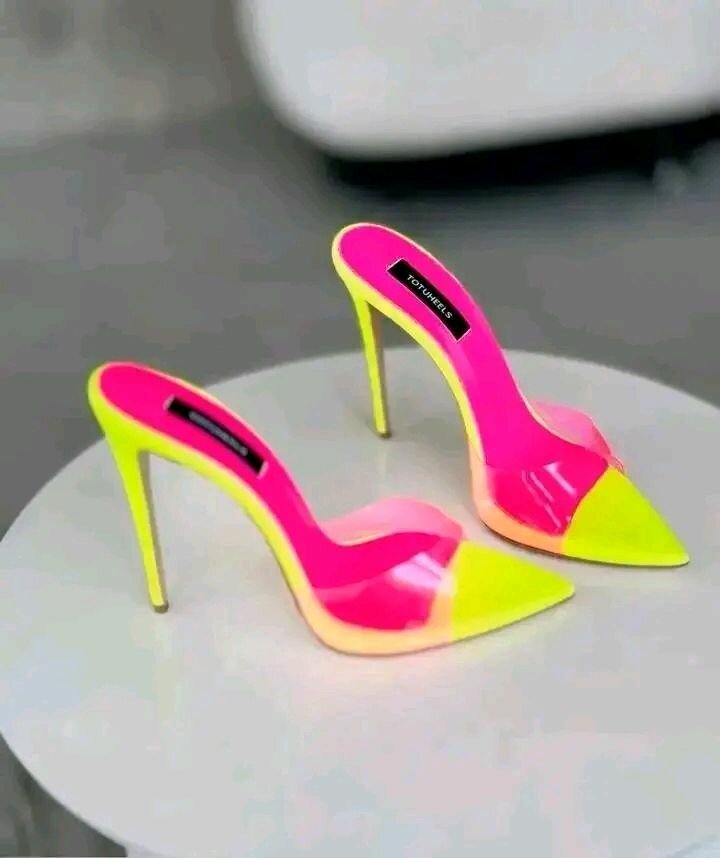 Chaussures à talons élégantes