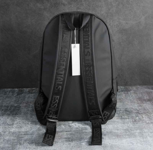 Sac à dos noir élégant
