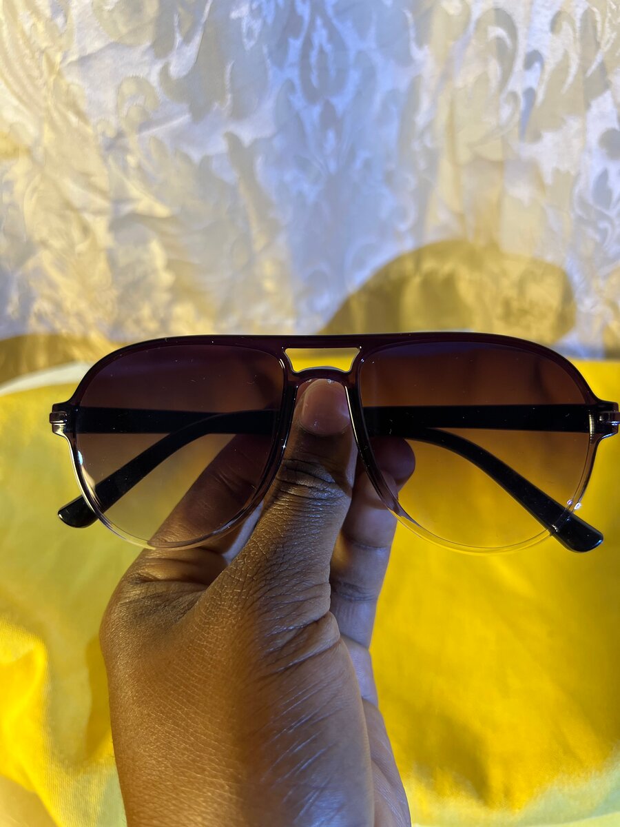 Lunettes de soleil élégantes