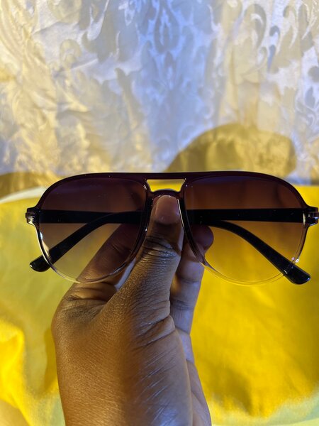 Lunettes de soleil élégantes