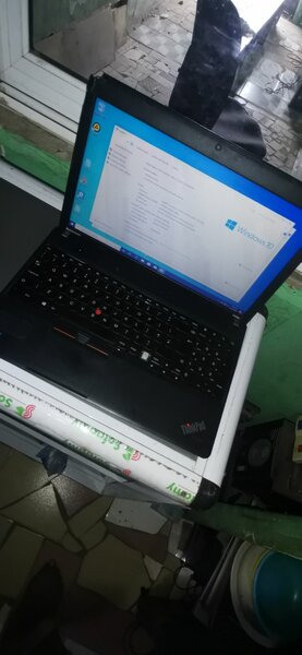 Lenovo tinkpad i3 2.50ghz