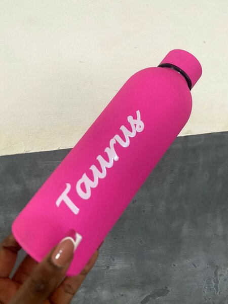 Colored vacuum flask