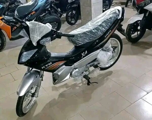 Scooter puissant KTM X4