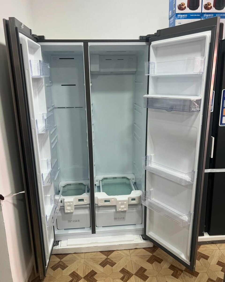 TCL Side-by-Side Refrigerator with Water Dispenser