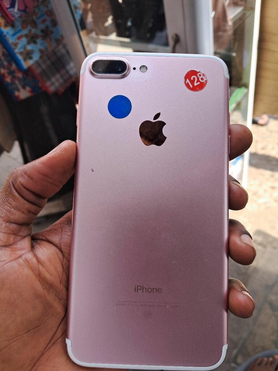 iPhone 7 plus 128GB