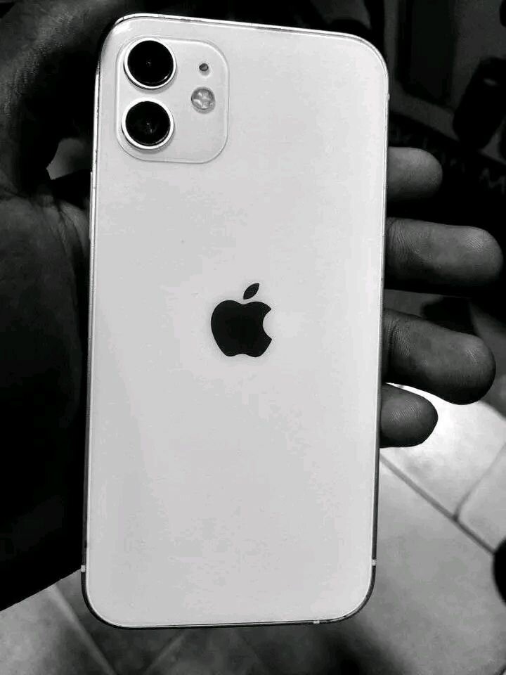 iPhone 12 - Smartphone Débloqué