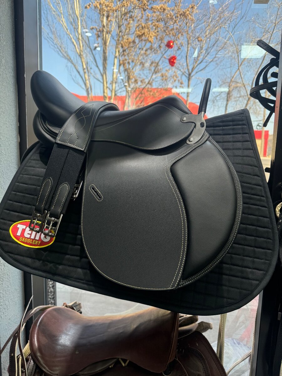 Седла и Витамины в широком ассортименте