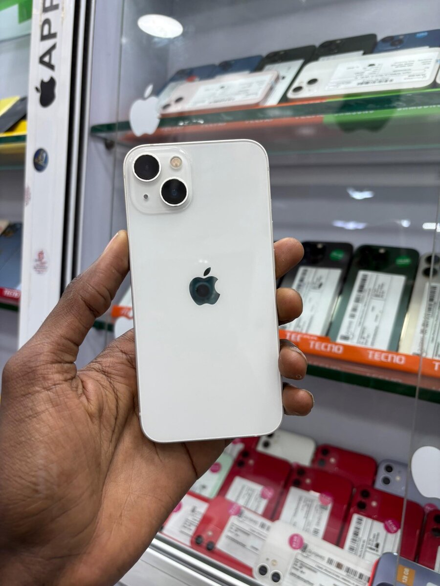 iPhone 13 simple 128giga