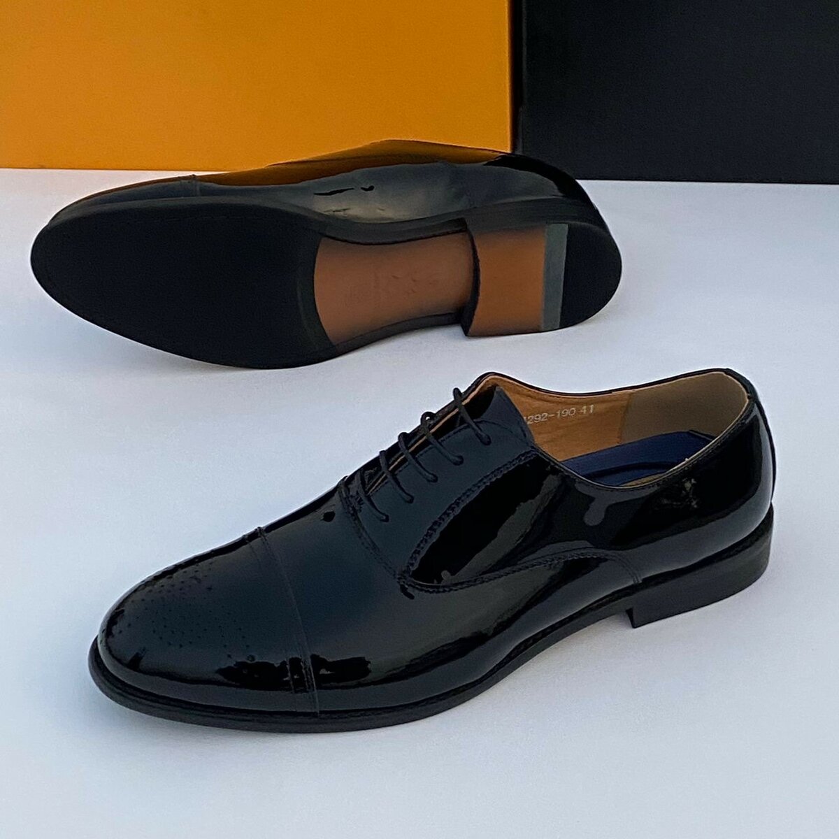 EXECUTIVE SHOES
