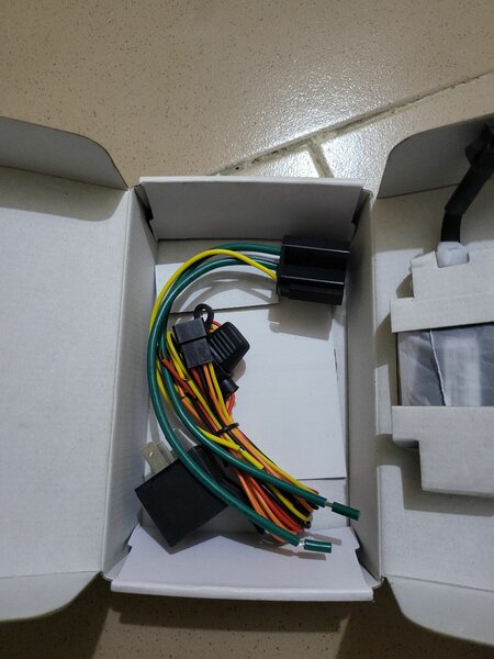 Traceur GPS de véhicule