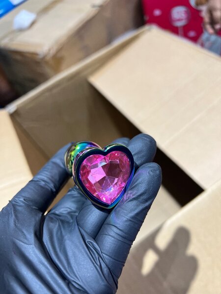 Plug bijou cœur arc-en-ciel