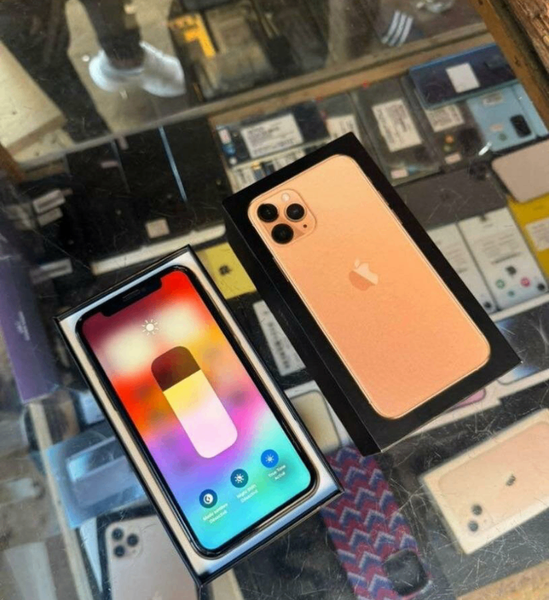 iPhone 11 Pro Max Or