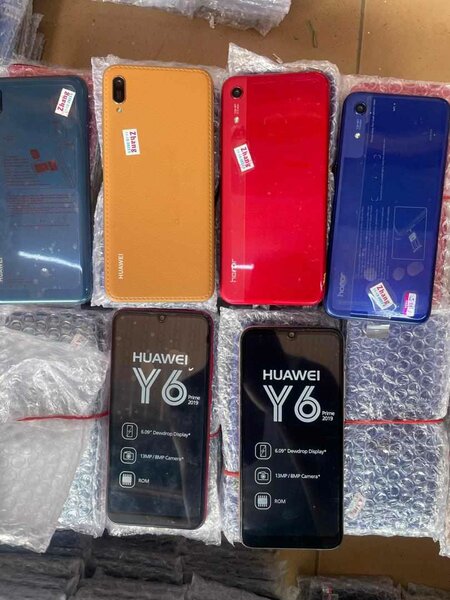 Smartphone Huawei Y6 Y7