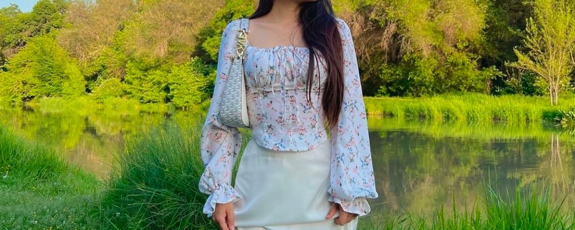 Крестьянка , в цветочный принт