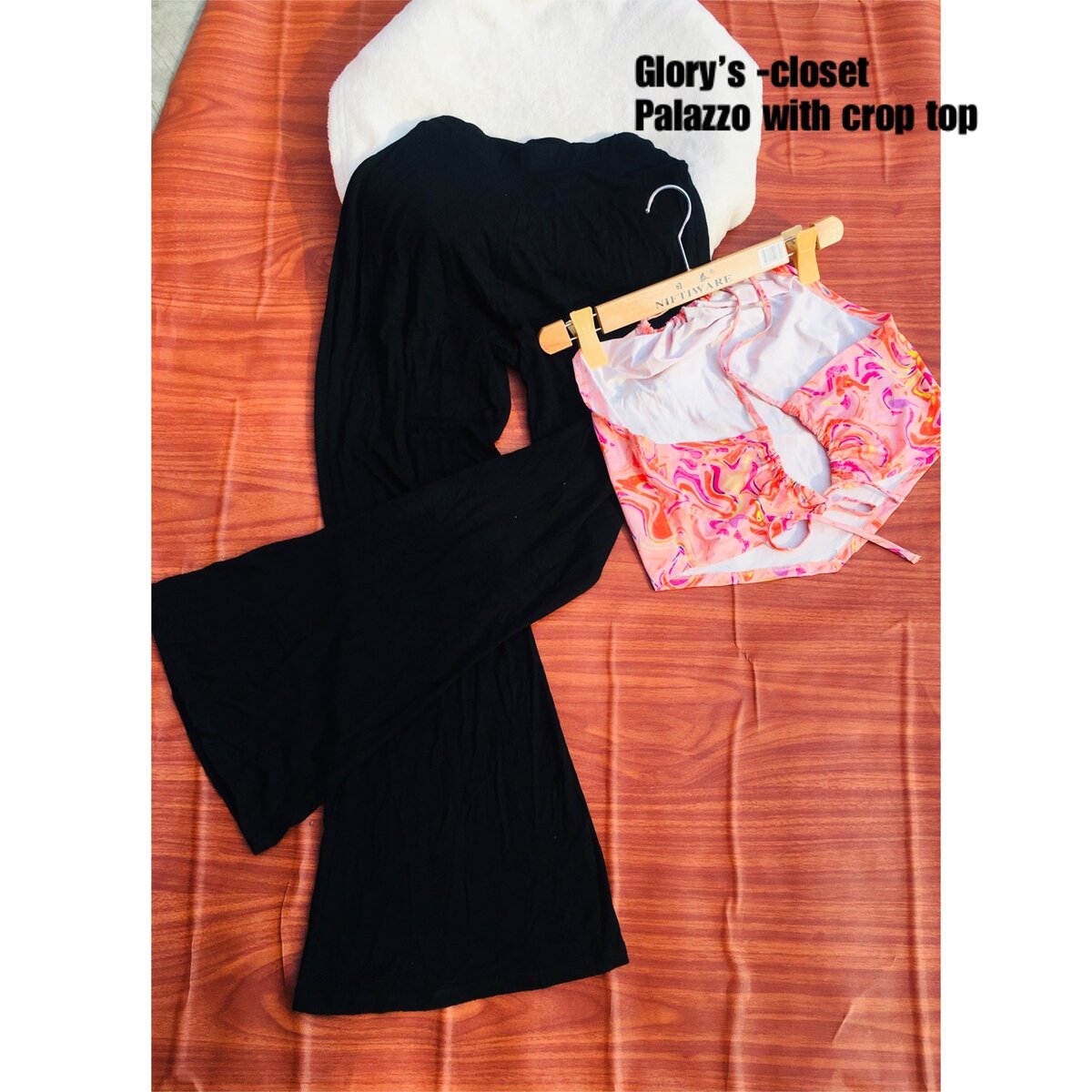 Palazzo with crop top