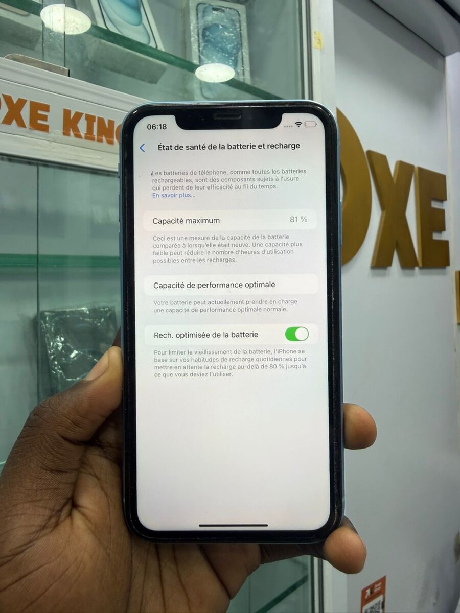 iPhone XR Bleu Débloqué