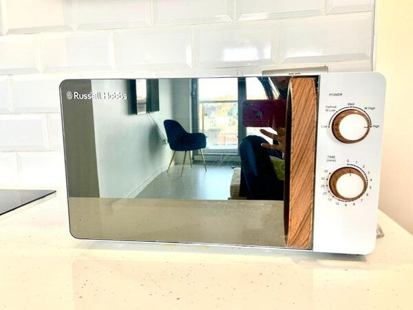 Russell Hobbs microwave