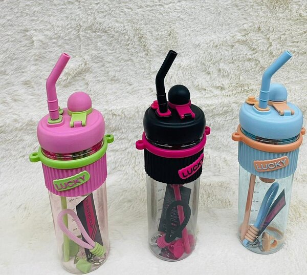 Gourde dégradée avec paille