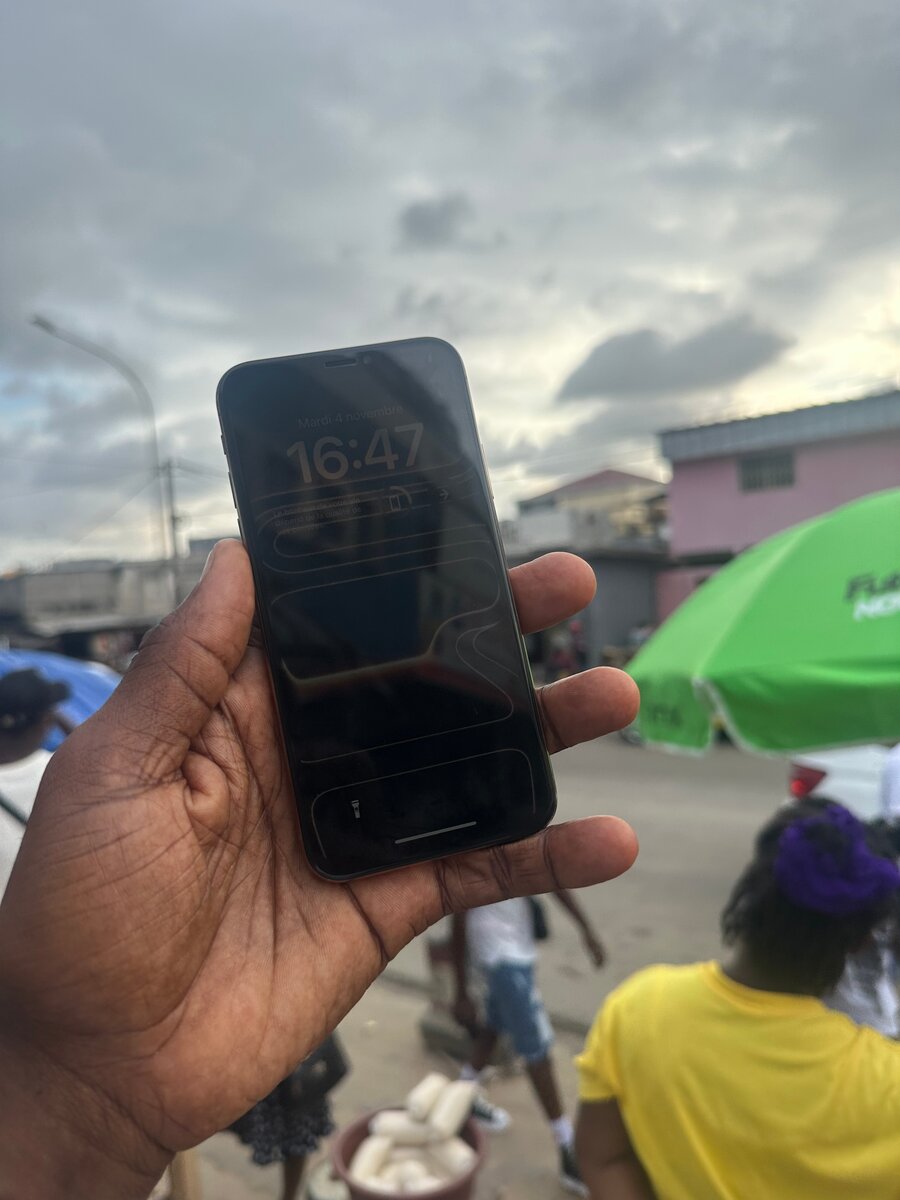 iPhone Xs  Sans face Or - 64GB