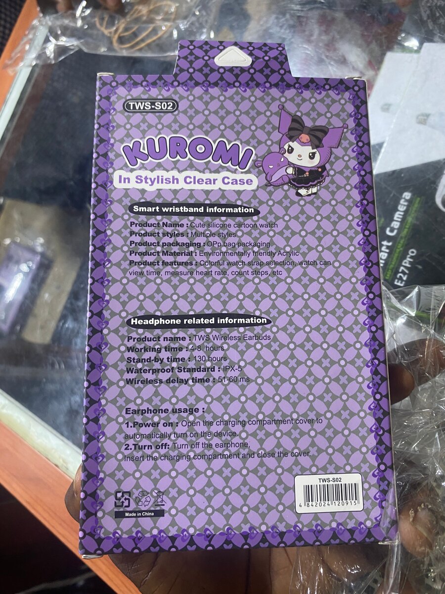 Montre intelligente Kuromi TWS-S02