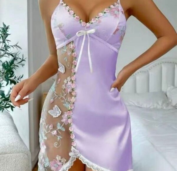 Ensemble nuisette satin et robe