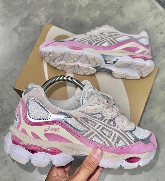 Baskets Femme Asics Rose