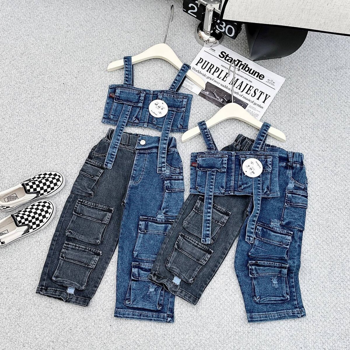 Cargo trousers and crop top