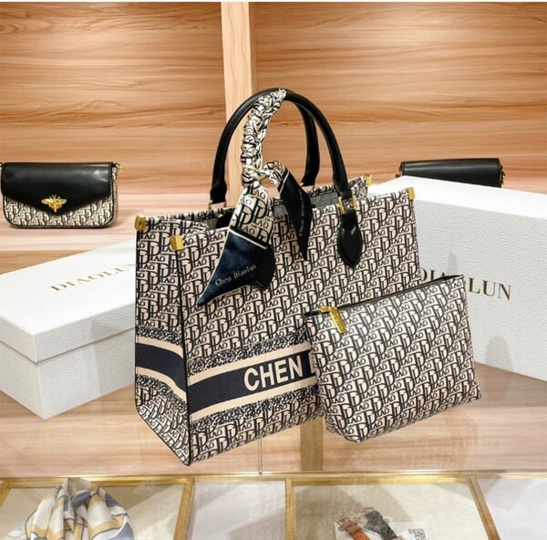Ladies bag