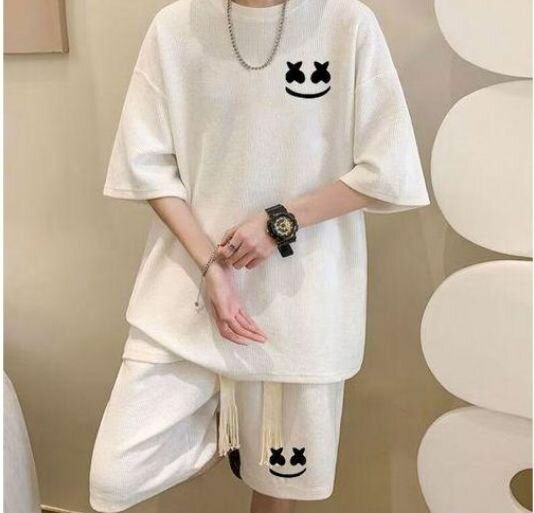 Ensemble T-shirt et Short