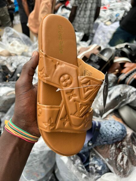 Sandales de plage tendance