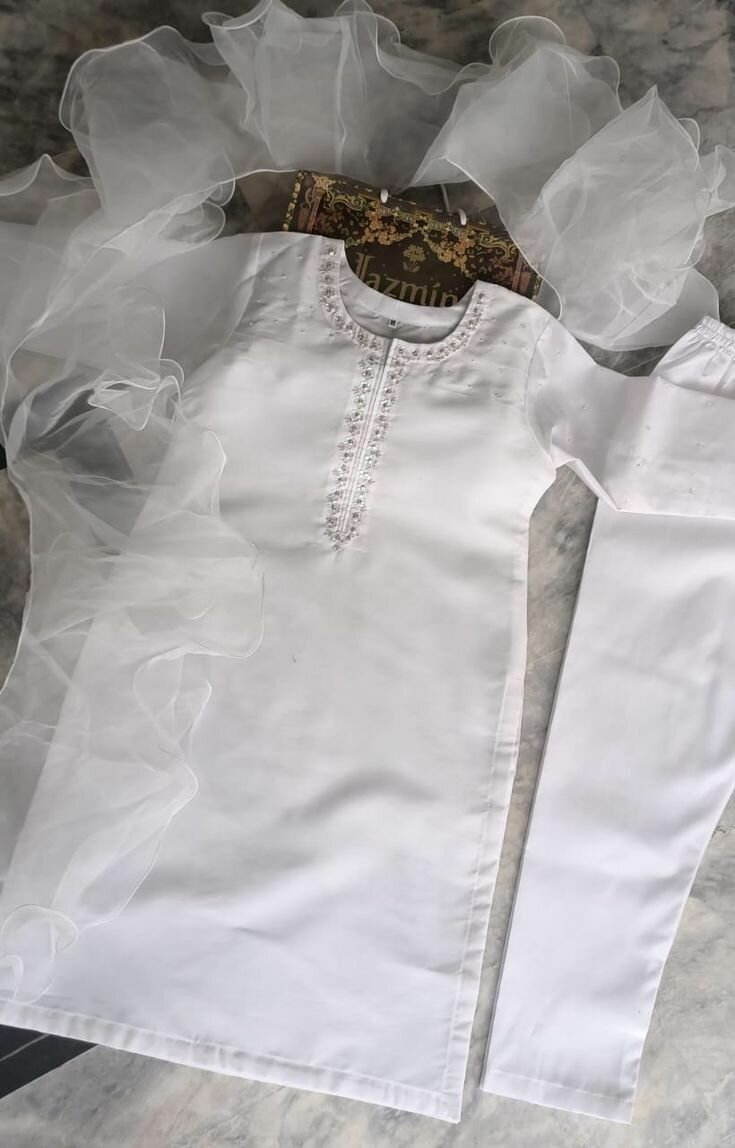 Organza 3 Peace Suit