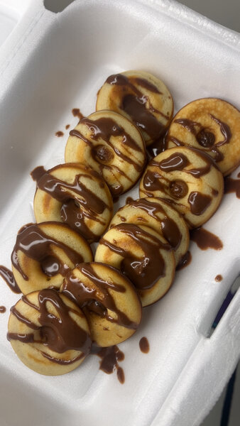 12 mini donuts au chocolat