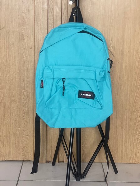 Sac à dos bleu Eastpak