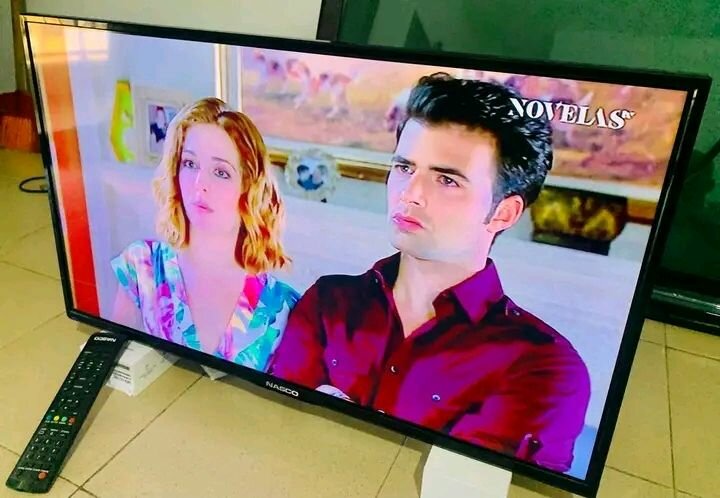 Téléviseur LED NASCO 32 pouces