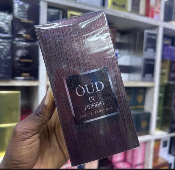 Oud De Arabia perfume