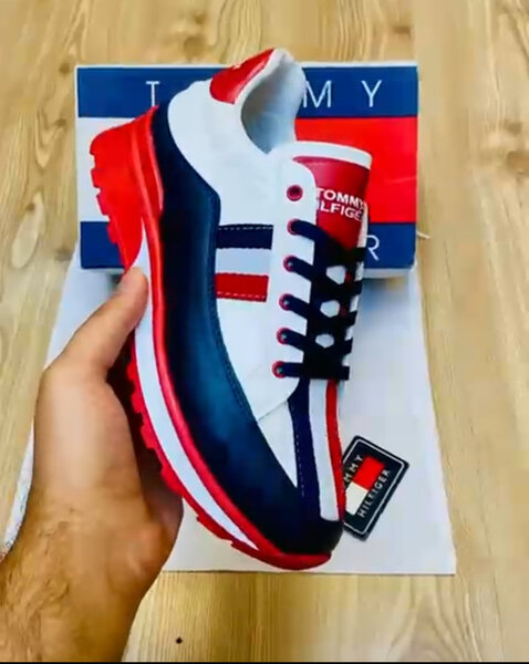 Baskets Tommy élégantes