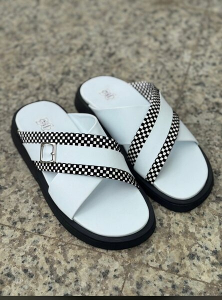 Sandales modernes pour hommes