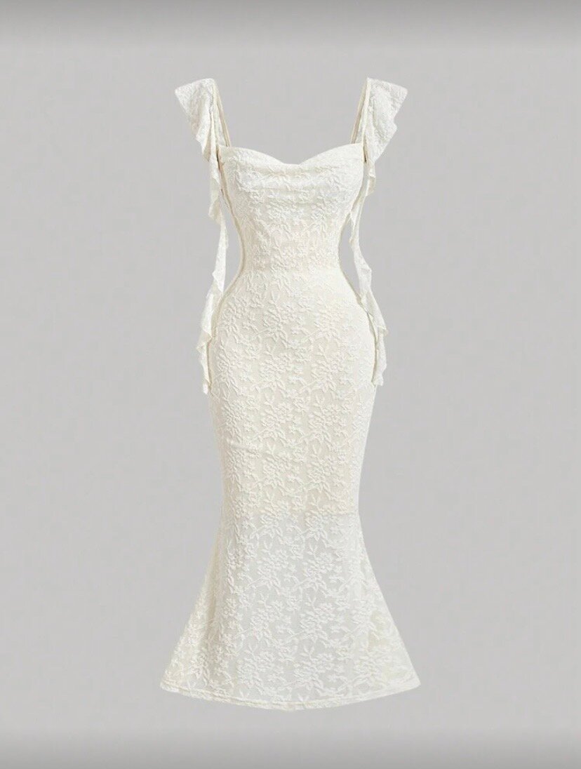 Robe Dentelle Blanche Élégante