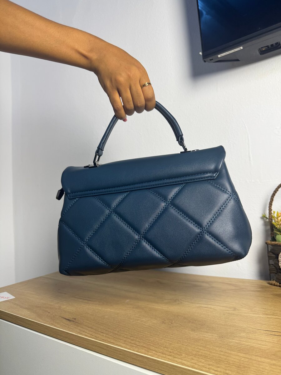 Sac à main cuir bleu chic