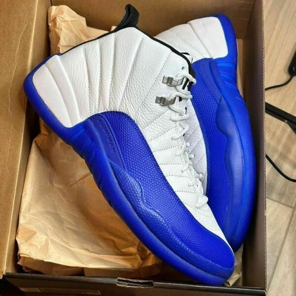 AIR JORDAN 12 RETRO