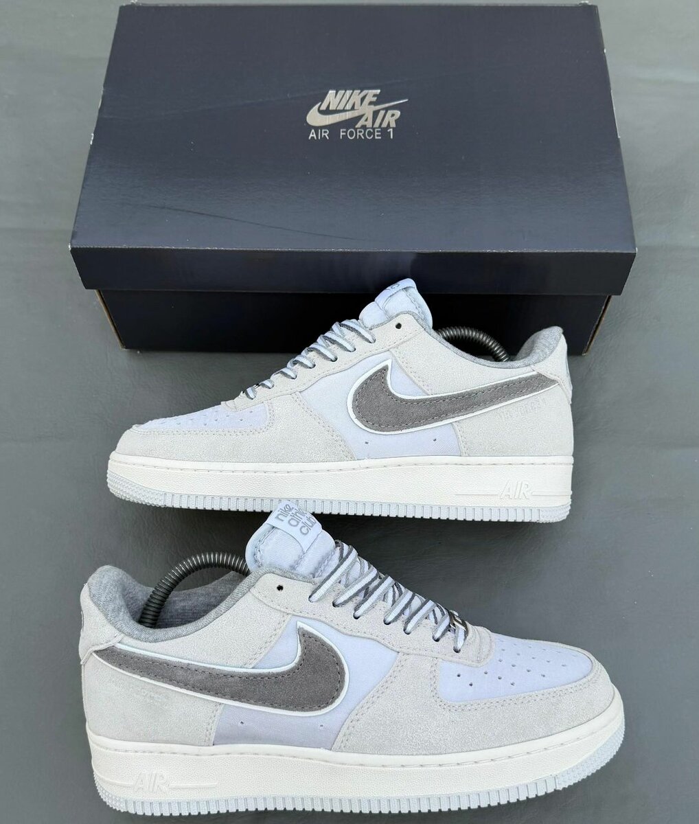 Nike Air Force 1 Gris