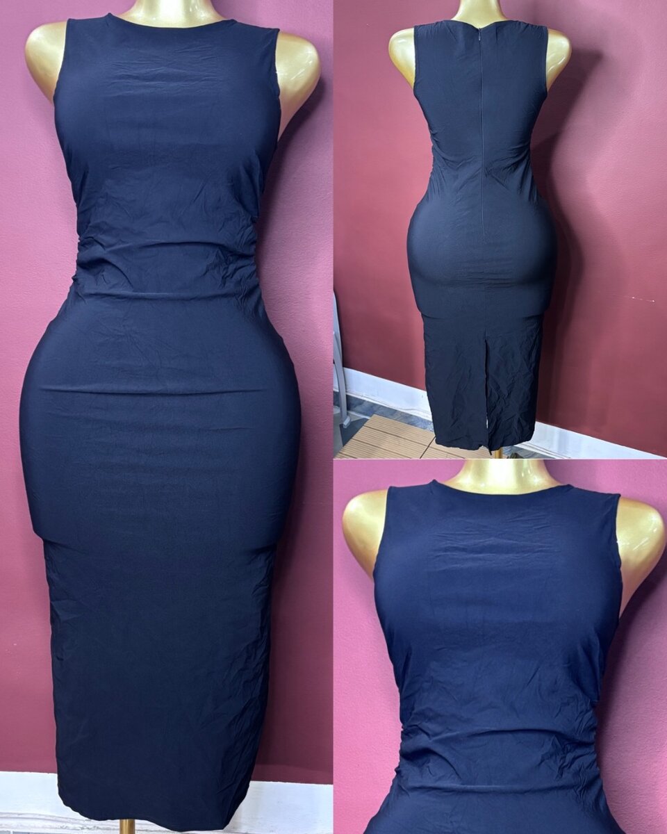 Robe moulante noire élégante