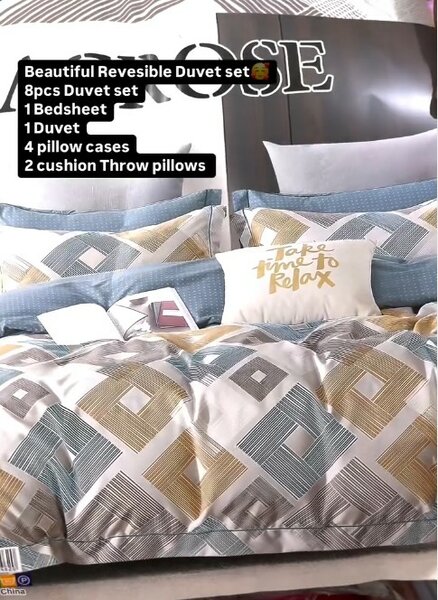 8pcs Reversible Duvet set