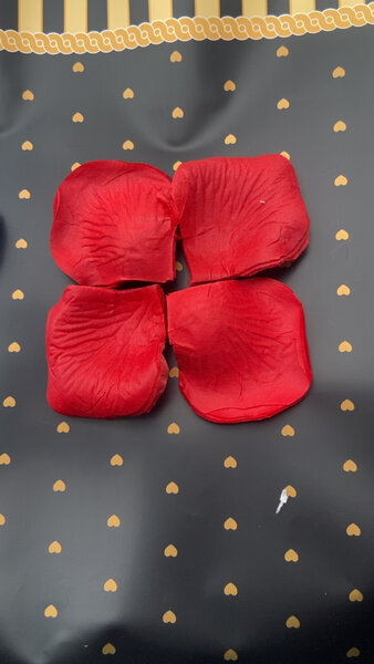 Pétales décoratifs en tissu