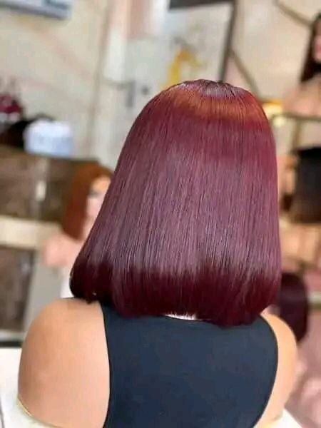 Perruque Bob en Dentelle Ombre