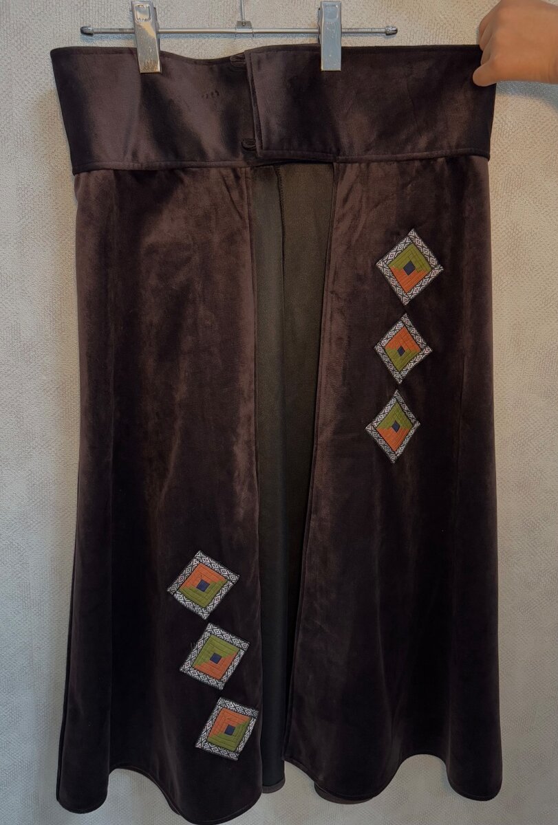 Кыргыз БЕЛДЕМЧИ менен Чыптама