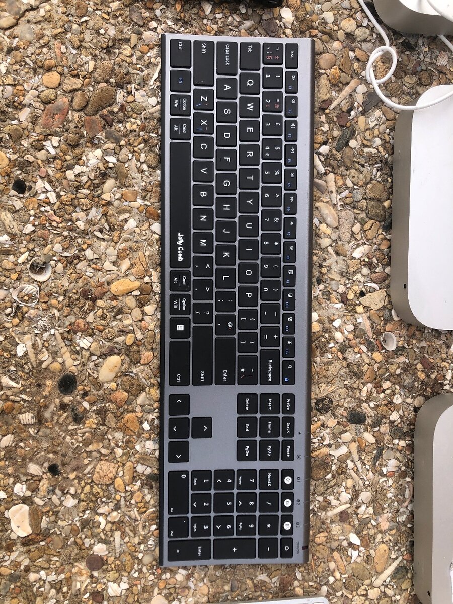 Wireless keyboard