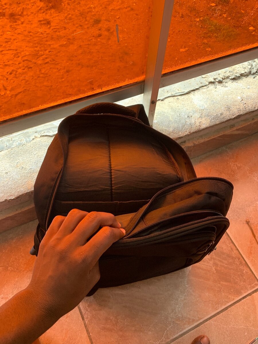 Sac à dos robuste multifonction