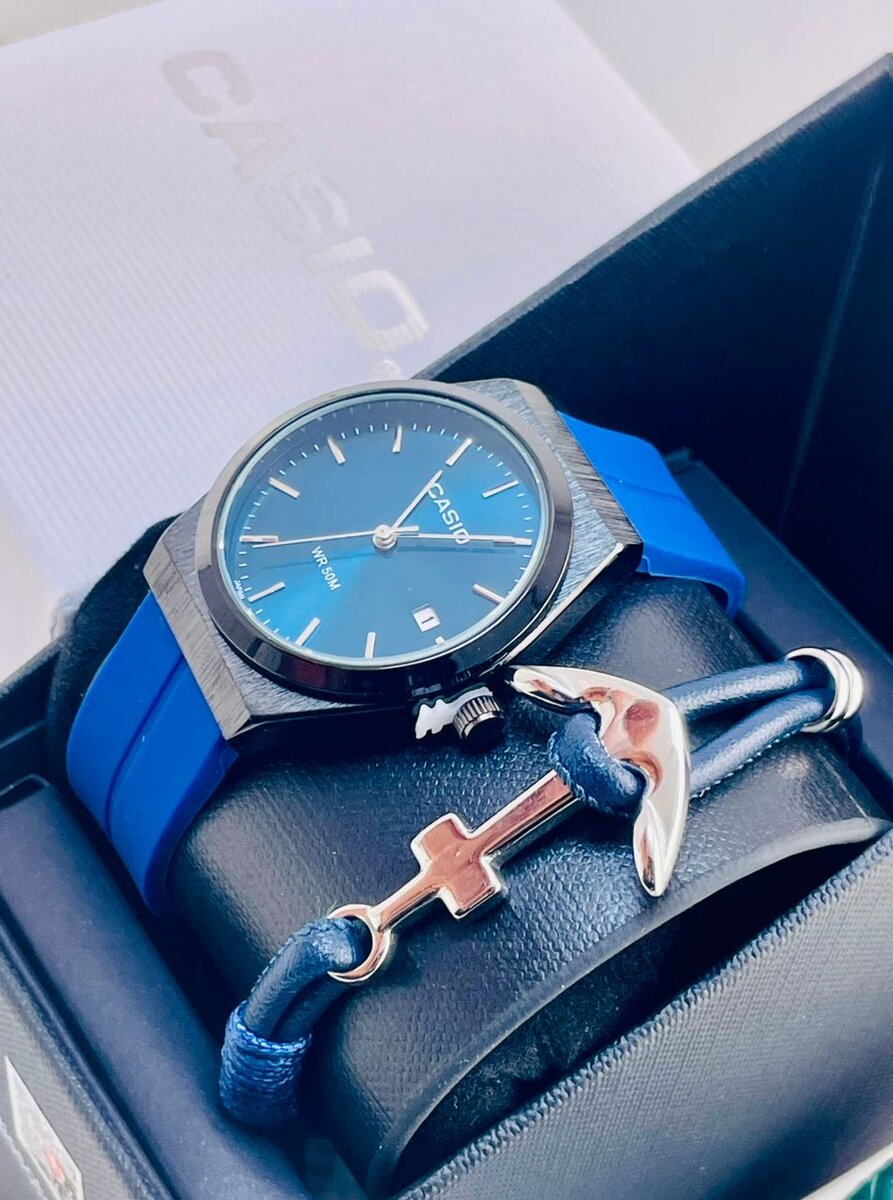 Montre Homme Casio Design Moderne