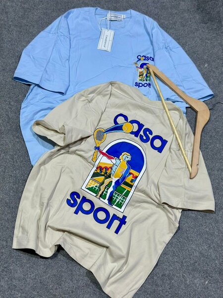 T-shirts graphiques tendance